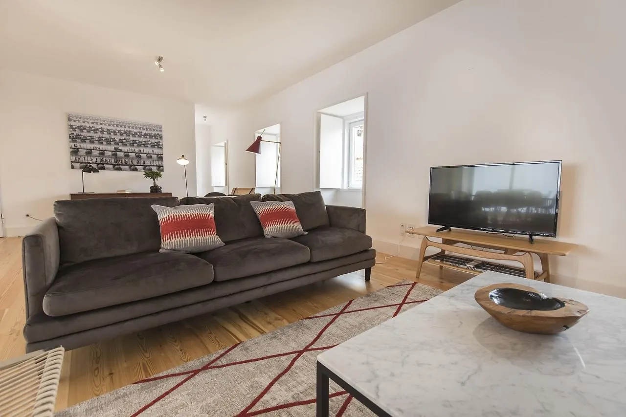 Lovelystay - Chic, Citrus Home - Private Garden Lisbon 0*,  Portugal