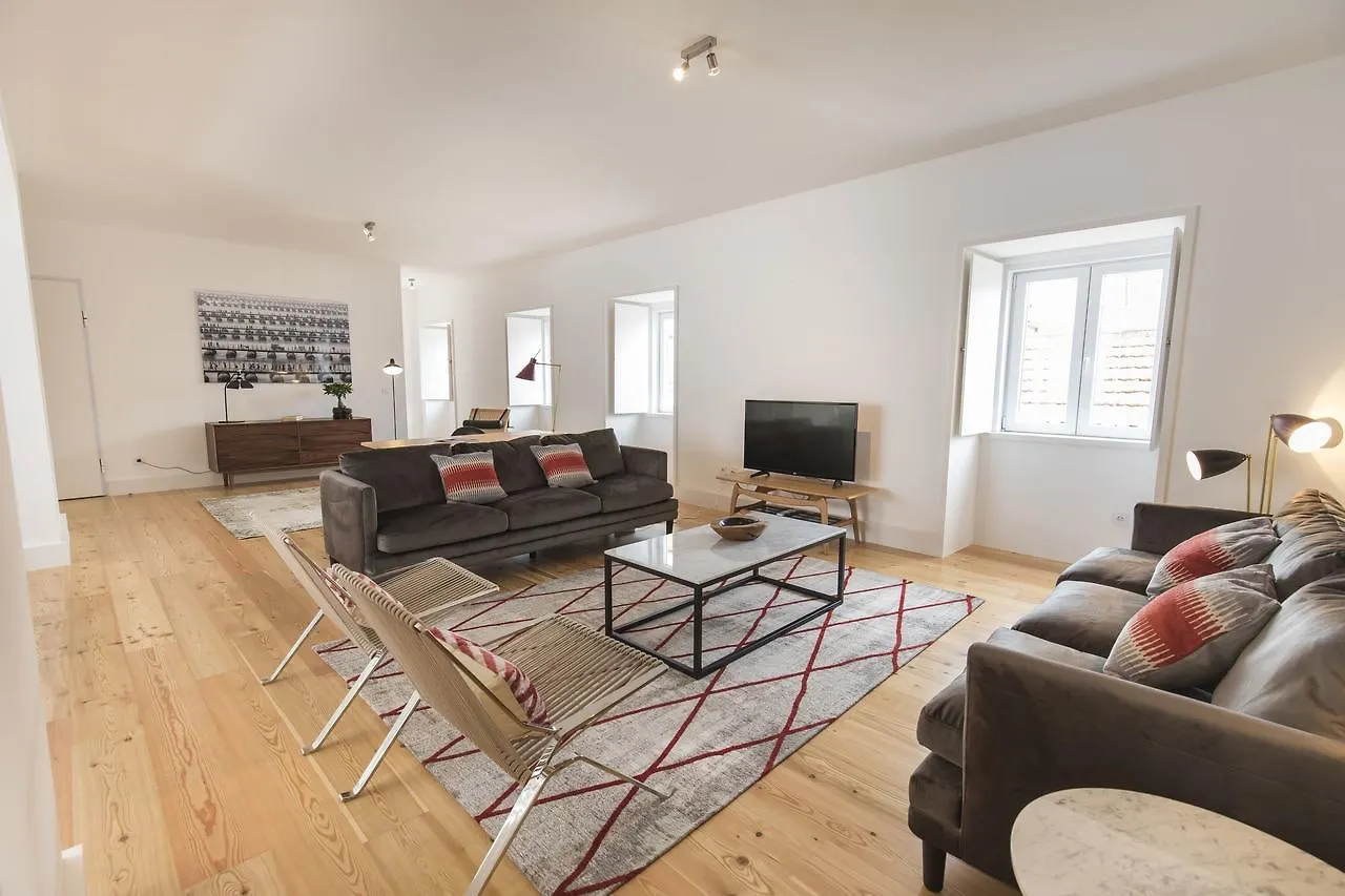 Apartment Lovelystay - Chic, Citrus Home - Private Garden Lisbon Portugal