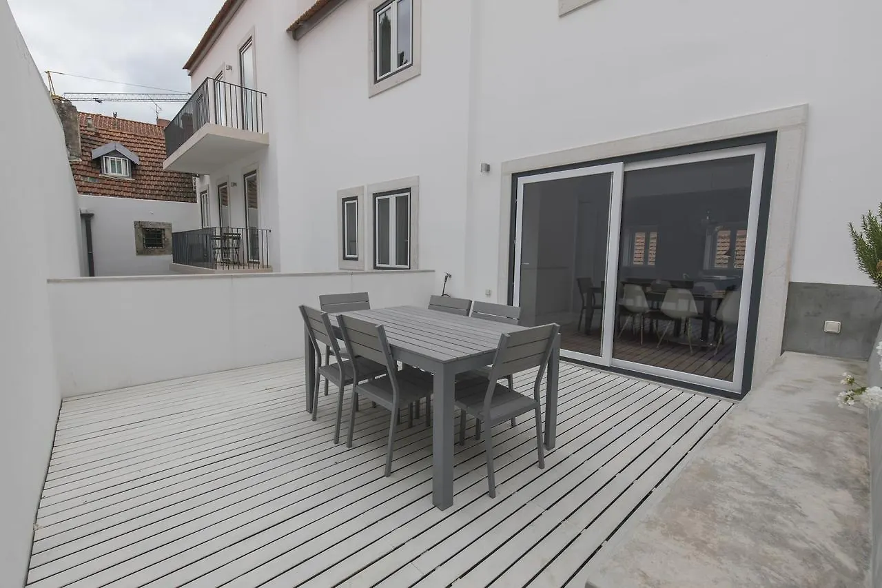 Apartment Lovelystay - Chic, Citrus Home - Private Garden Lisbon