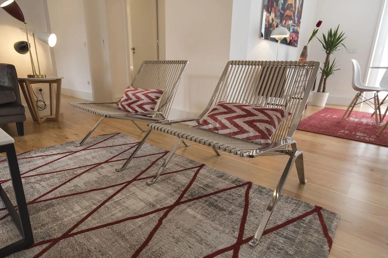 Lovelystay - Chic, Citrus Home - Private Garden Lisbon 0*,